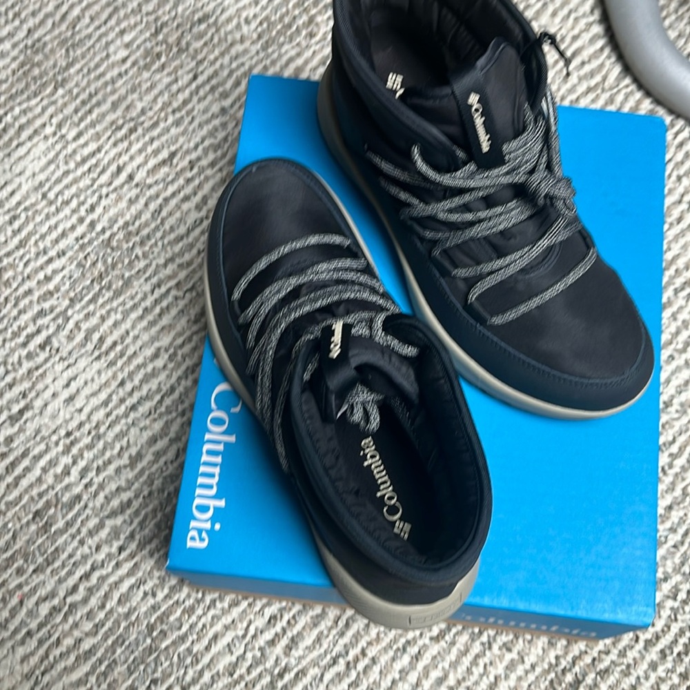 Columbia Black and Gray Winter Boots